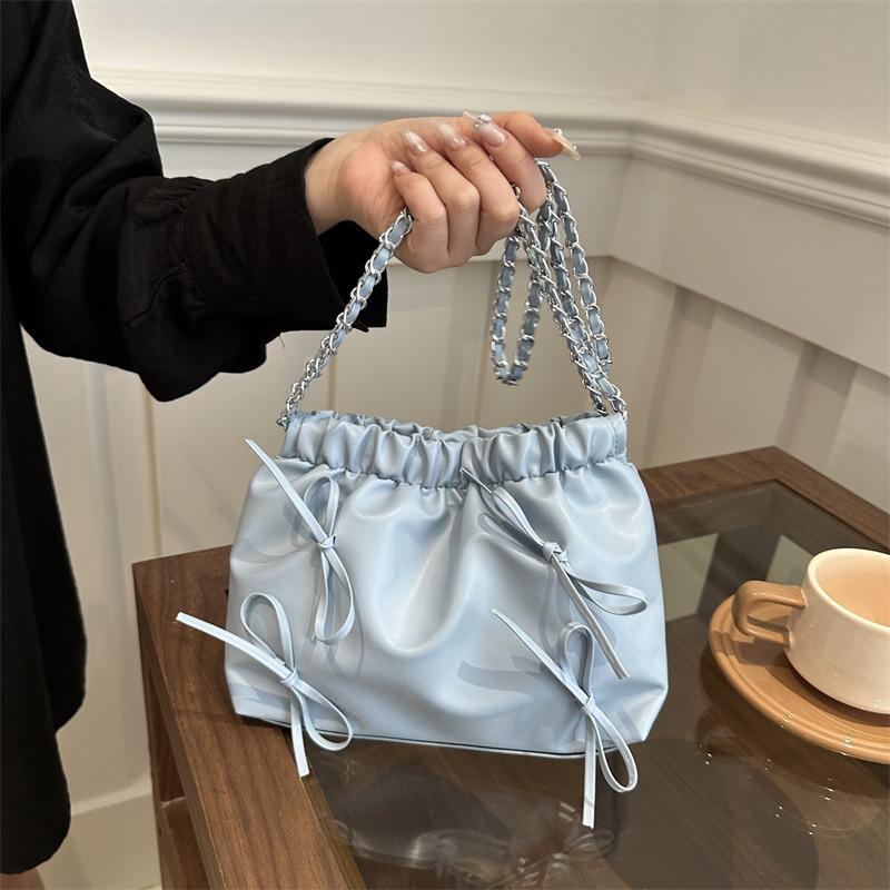 Niche pleated design handbag women's spring and summer new simple versatile bucket bag fashion chain messenger bag