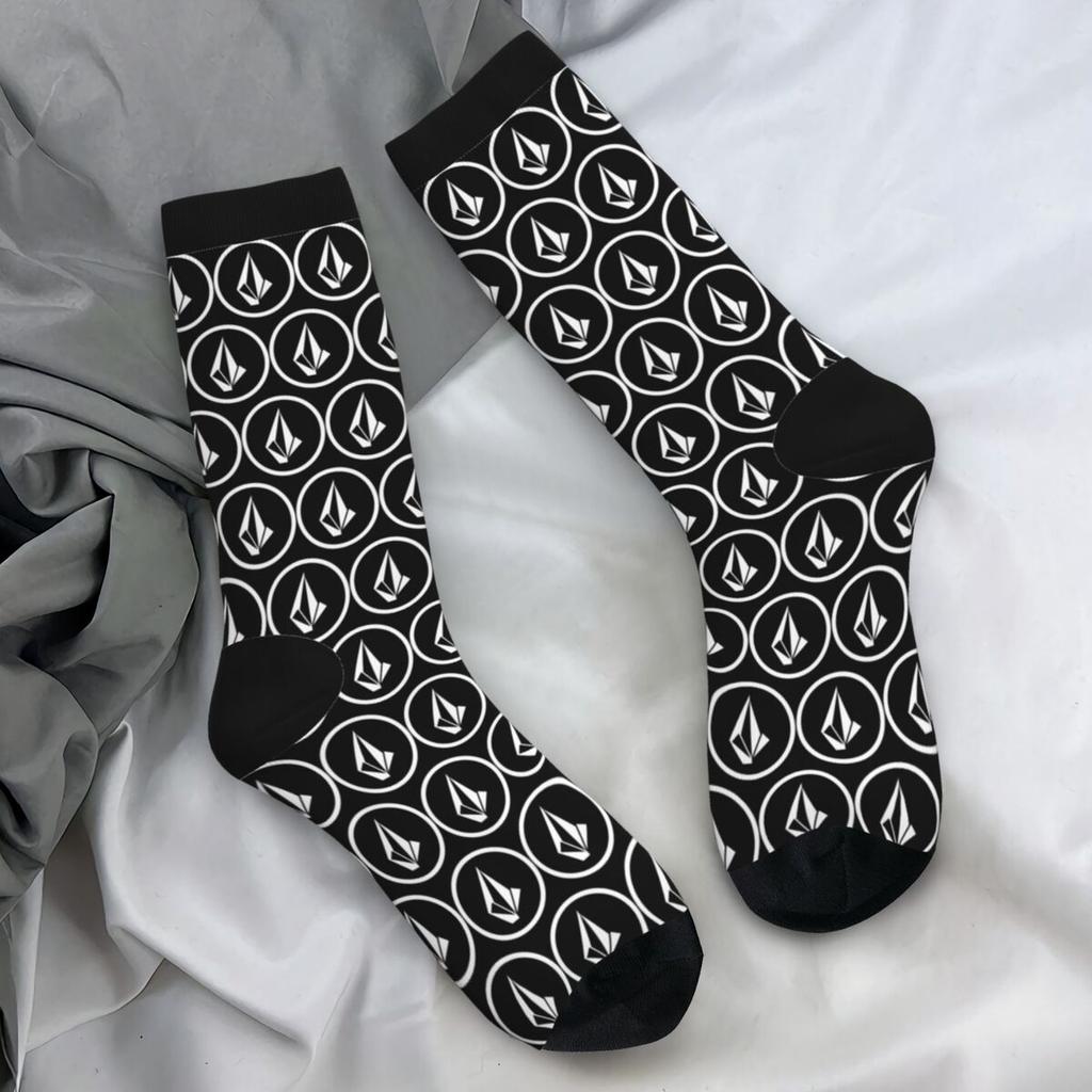 Volcom Logo Socks Diamond Vintage Stockings Unisex Men High Quality Skateboard Socks Autumn Design Anti Slip Socks