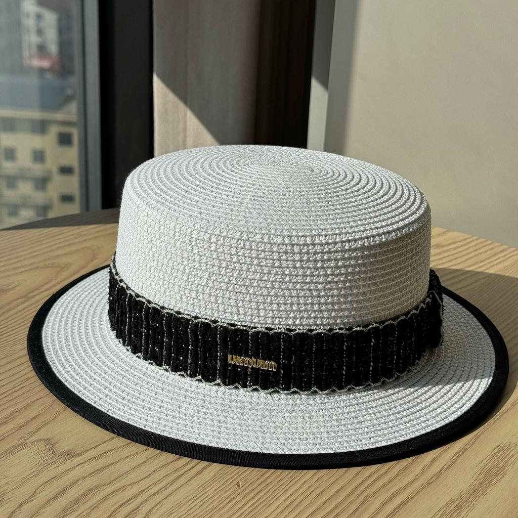 Holiday Straw Hat Women's New Casual Webbing Flat Top Hat Versatile Sunscreen Visor