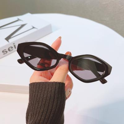 Vintage Cat Eye Sunglasses Women Men Luxury Brand Designer Fashion Goggle Sun Glasses Female Trends Shades Outside Eyewear UV400
