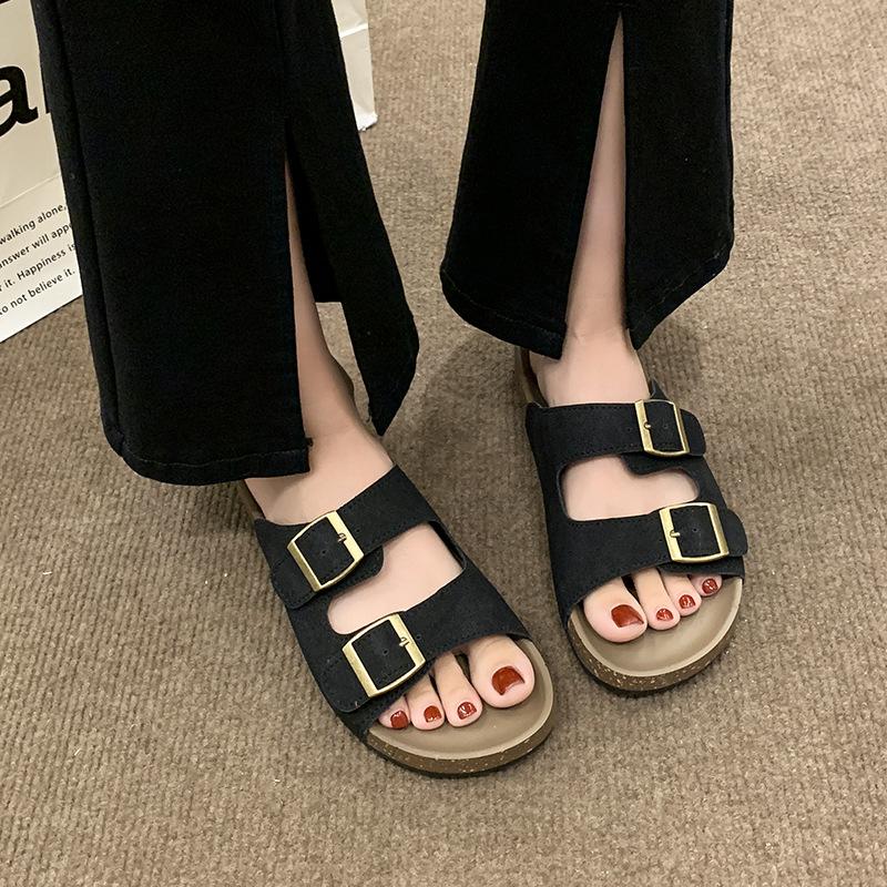 Retro slippers women's summer outer wear pregnant women fat mm wide feet fat soft flat bottom large size 41-43 beach sandals