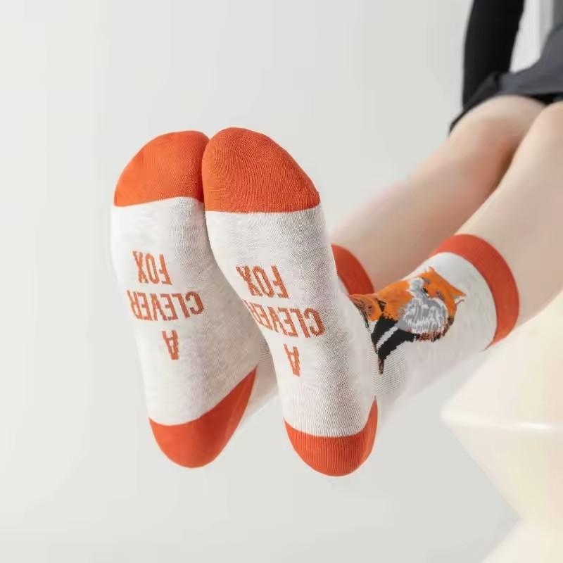 Cute Women's Socks Cartoon Animal Fox Series Fun Fashion Casual Four Seasons Men's and Women's Anti-Friction Mid-Calf Socks