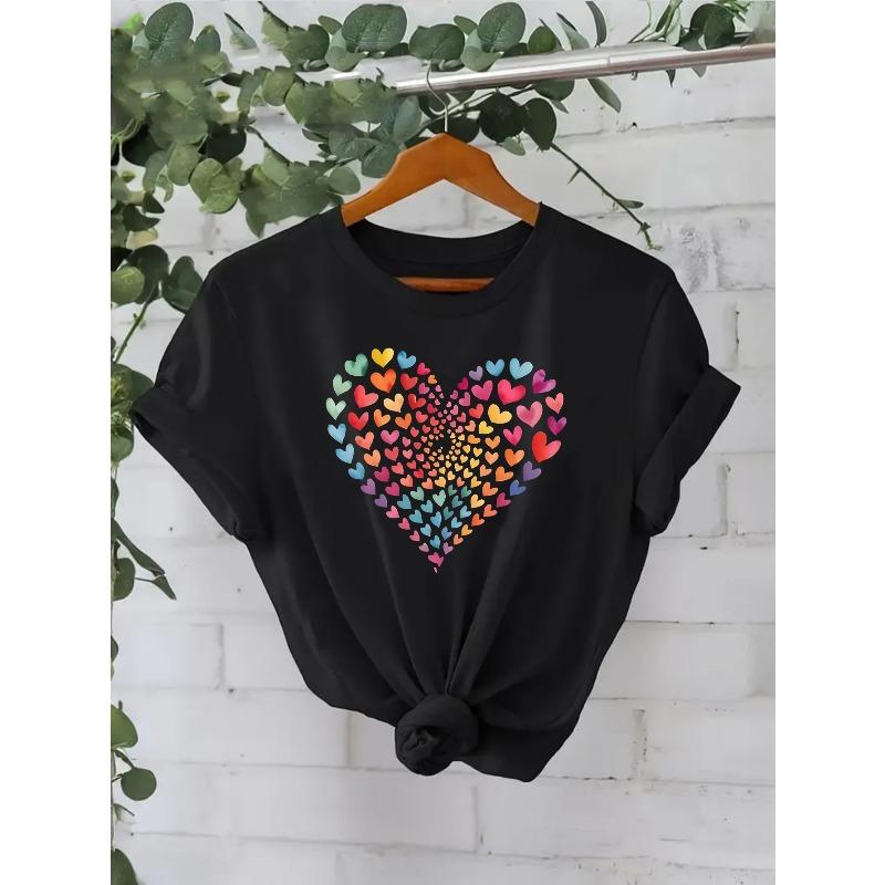 European size Valentine's Day Women's Casual Short-Sleeve T-Shirt with Colorful Heart Print, Perfect Gift for Spring and Summer