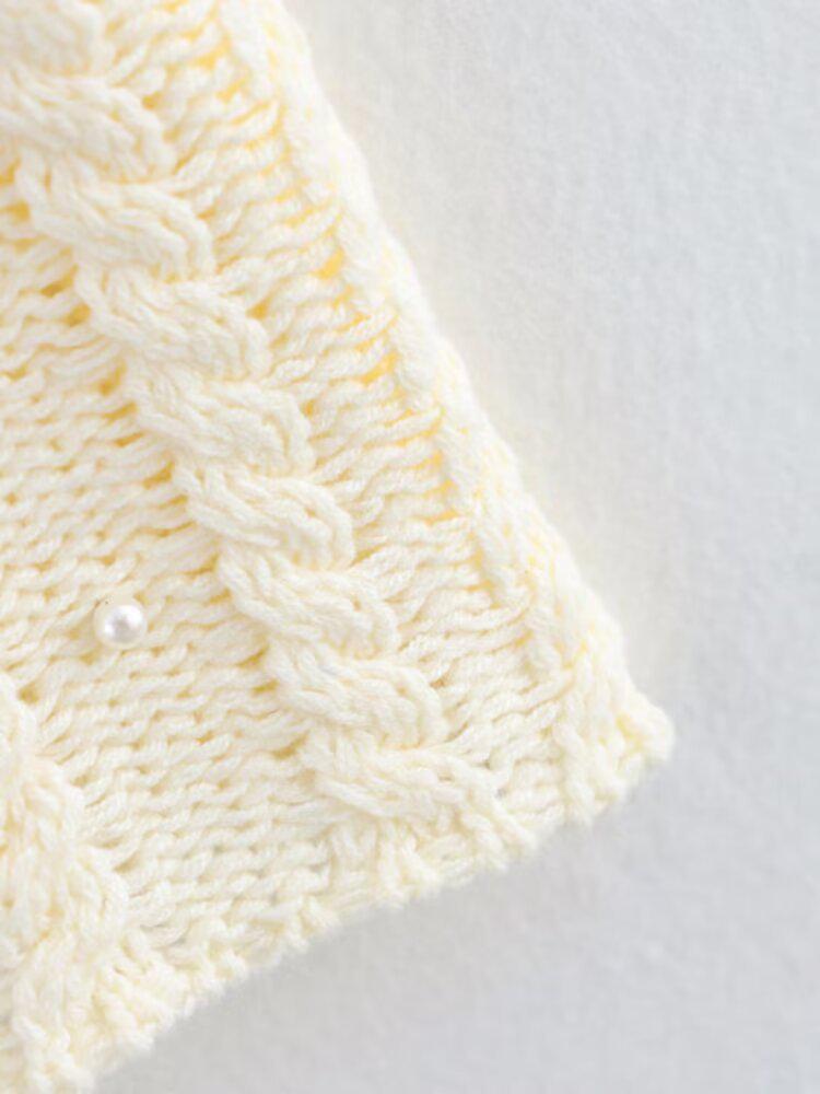 Spring 2025 Women's European & American Style Faux Pearl Round Neck Loose Knit Top