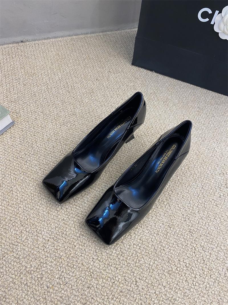 

2024 европейский и американский новый зарубежный стиль весенняя обувь ретро голова манго туфли-лодочки туфли-стилетто черные туфли на высоком каблуке женские 40 чёрный