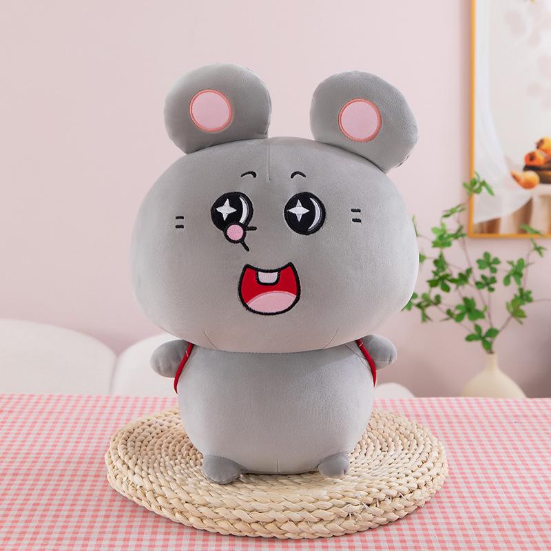 

Meiji Cute Mouse Plush Backpack & Pillow - Large Doll, Soothing Backrest, Perfect for Children s Birthday Gifts 25cm (0.15kg)