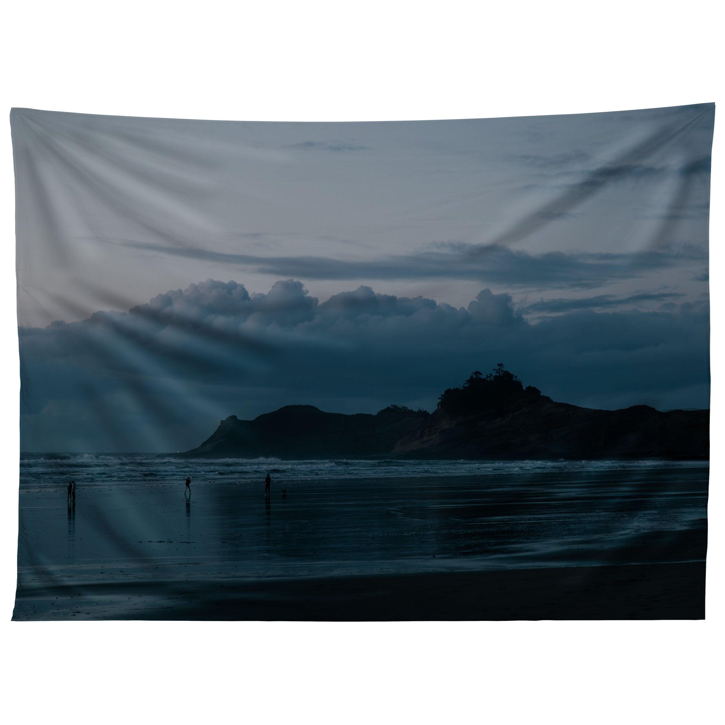 OREGON COAST BLUES tapestry 75x100