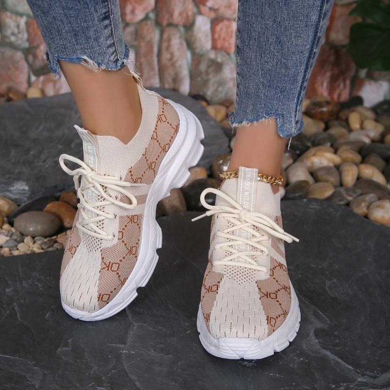 Fashion Hot selling soft and comfortable Thick Sole Casual Shoes for Women New Plus Women Shoes Retro Colors Sneakers Women 2025