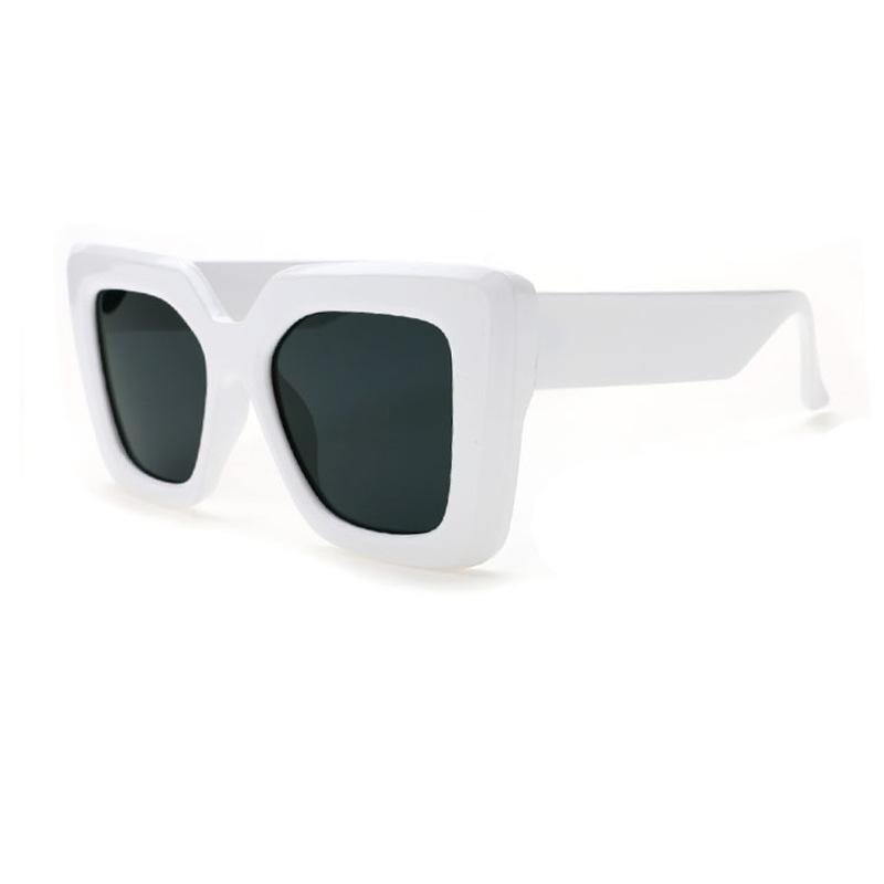 

New Fashion Cat Eye Sunglasses Vintage Luxury Brand Designer Black Oversized Ladies Sun Glasses Square Eyewear UV400 Shades As shown