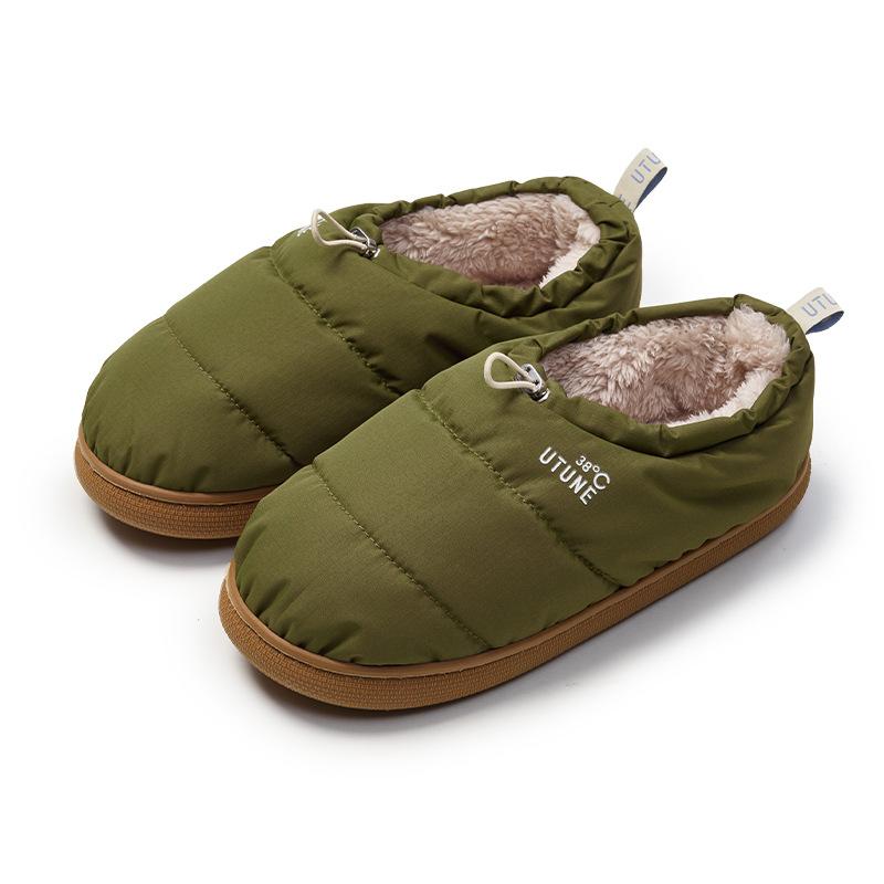 

One pair of tuned bags and cotton slippers 44/45 (recommended size 42/43 foot wear) армія зелений колір