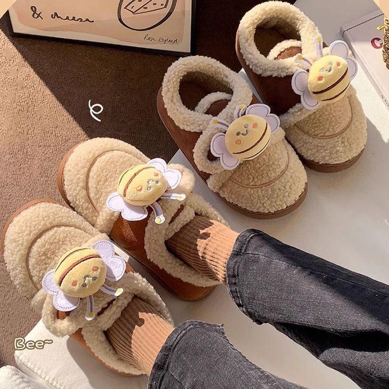 Cute Little Bee Bag and Cotton Slippers Women's Winter 2025 New Fashion Warm and Non-slip Outer Wear Casual Cotton Shoes Women