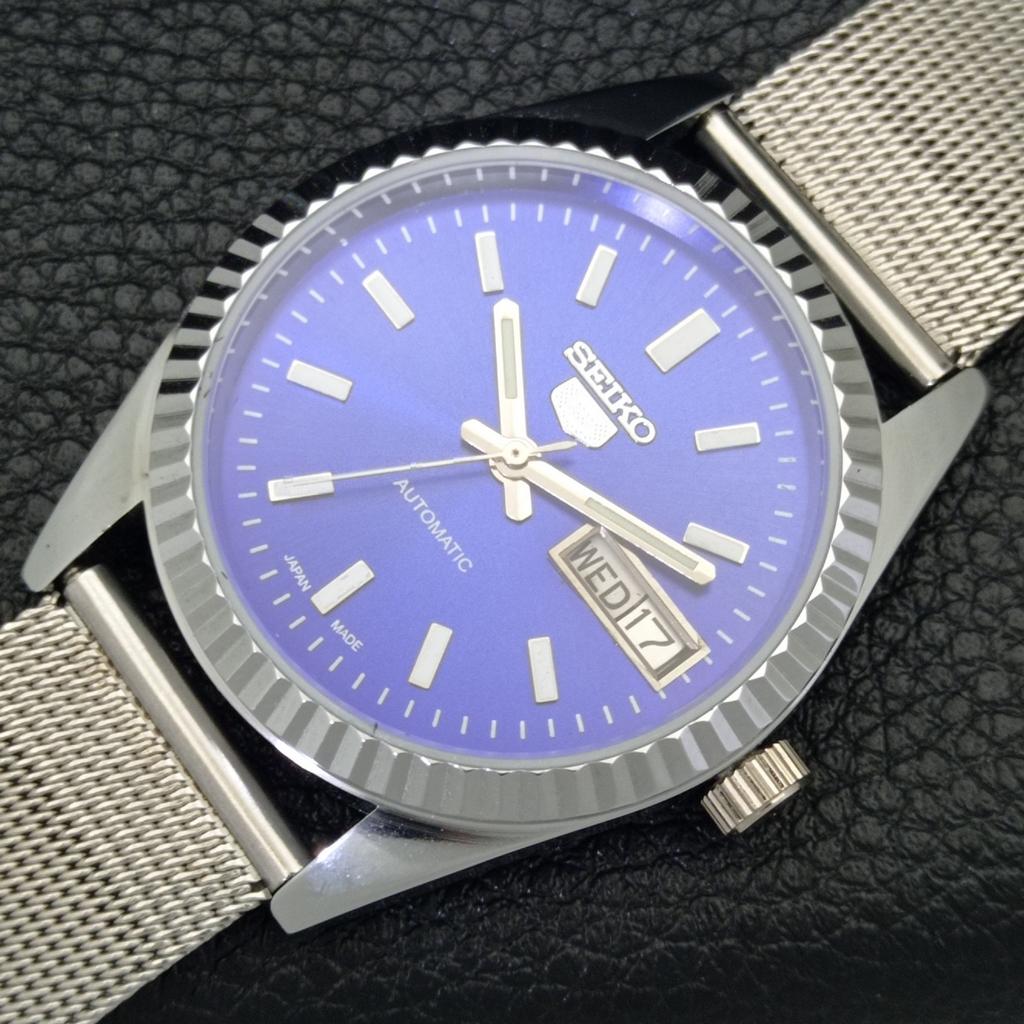 VINTAGE SEIKO 5 AUTOMATIC REFURBISHED JAPAN MENS BLUE COLOR DIAL WATCH A440549-4 Sk-a440549