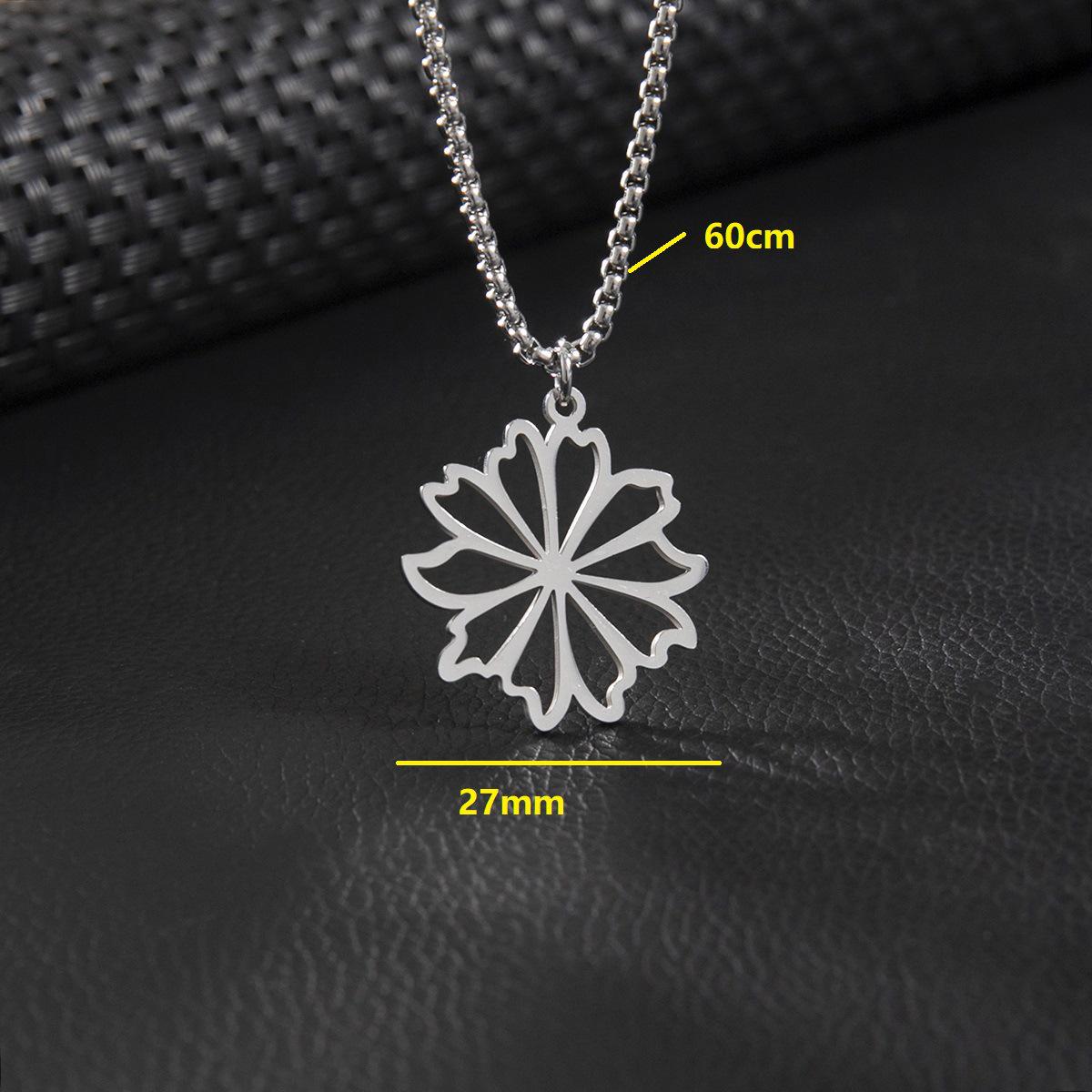 European & American Style Daisy Pendant Stainless Steel Necklace for Women - Elegant Hollow Flower Design