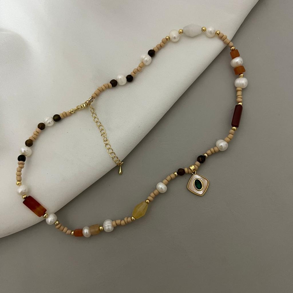 Retro Beaded Necklace for Women In Autumn and Winter Small Crowd Layered Necklace Design Irregular Necklace Accessories