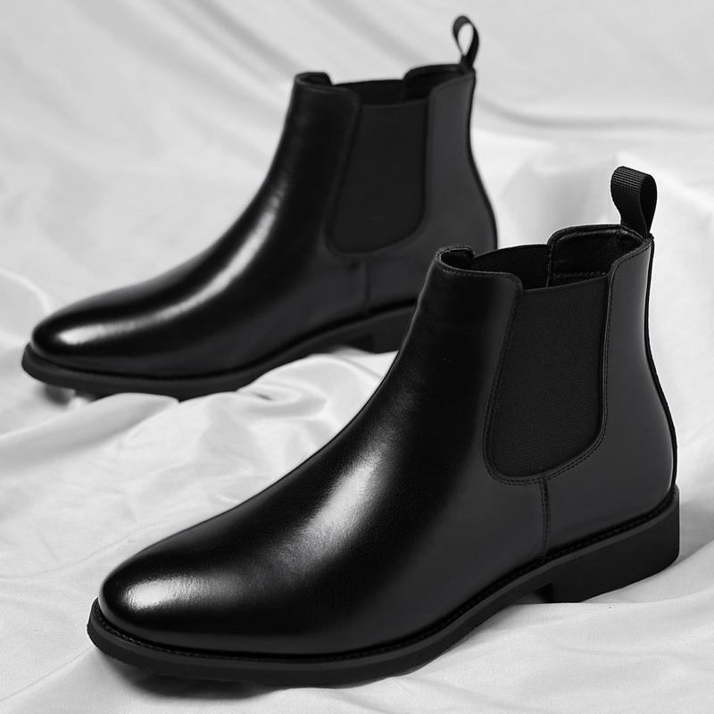 Luxury New Designer Pointed Patent Leather Casual Chelsea Ankle Boot for Men Brand Winter Fashion High Tops Shoes Zapatos Hombre