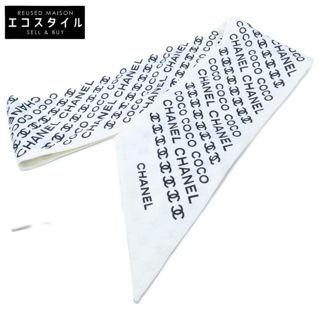 Chanel Excellent Condition 25 Stainless Steel Silk CC Logos Twilly Scarf whiteUsed
