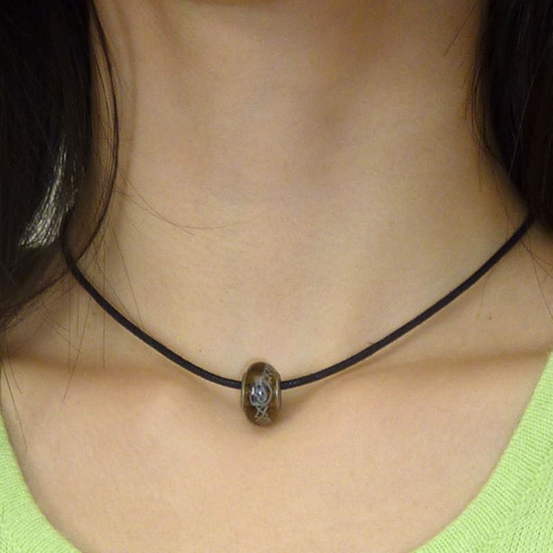 

A BIT MOR NEON DOT N GREY