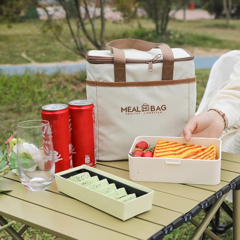 Portable lunch bag food insulated box Waterproof shoulder strap insulated box, hand-held lunch box bag,Aluminum Foil Thickened