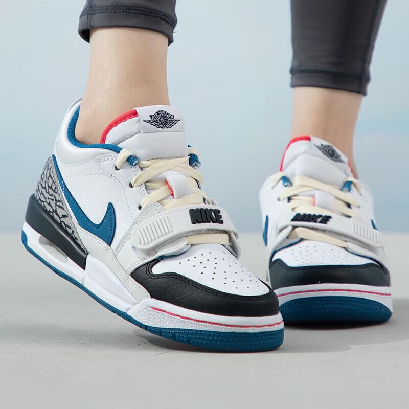 Air Jordan Legacy 312 Low GS Bílé Industriální modré Dětské tenisky Černé FV8117-141