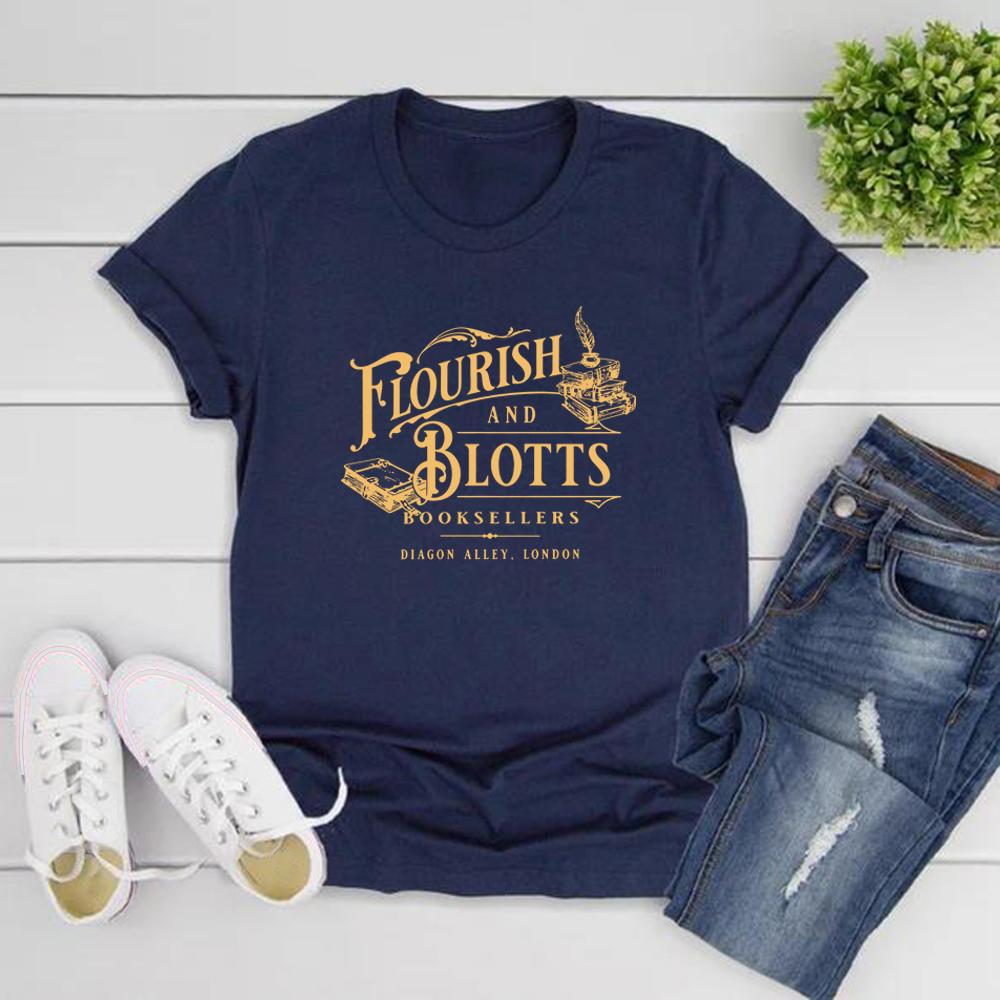 Flourish and Blotts Maglietta Negozio di Libri Magici Magia T-shirt Magiche Scuola di Magia T-shirt Mondo Magico T-shirt Grafiche
