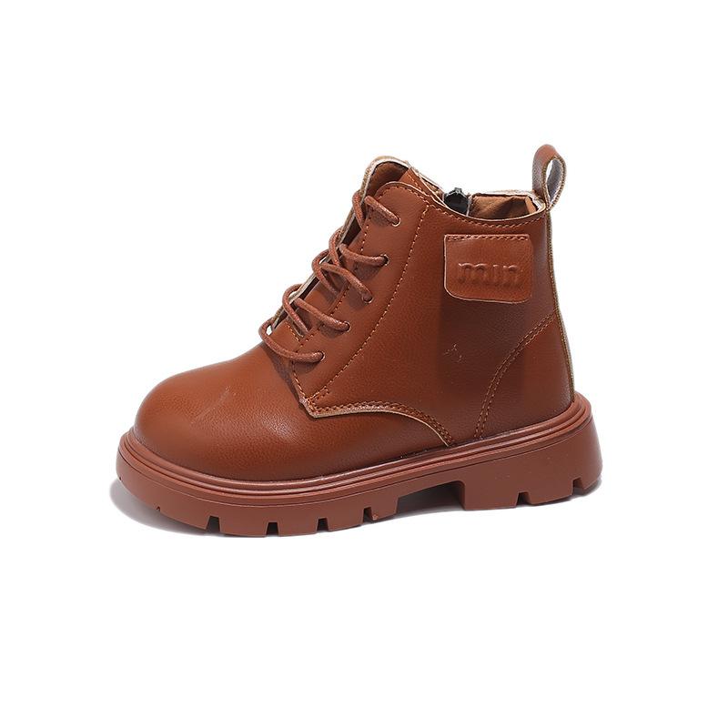 

Однотонные ботинки Мартин будут популярны осенью 2025 года, детские модные короткие ботинки в британском стиле для мальчиков, тренд повседневной обуви для девочек с кожаным верхом 21 yards inner length 13cm коричневый