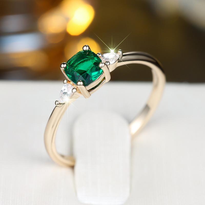 Golden Luxury Geometric Green Zircon Ring for Women Engagement Ring Wedding Party Jewelry Gifts