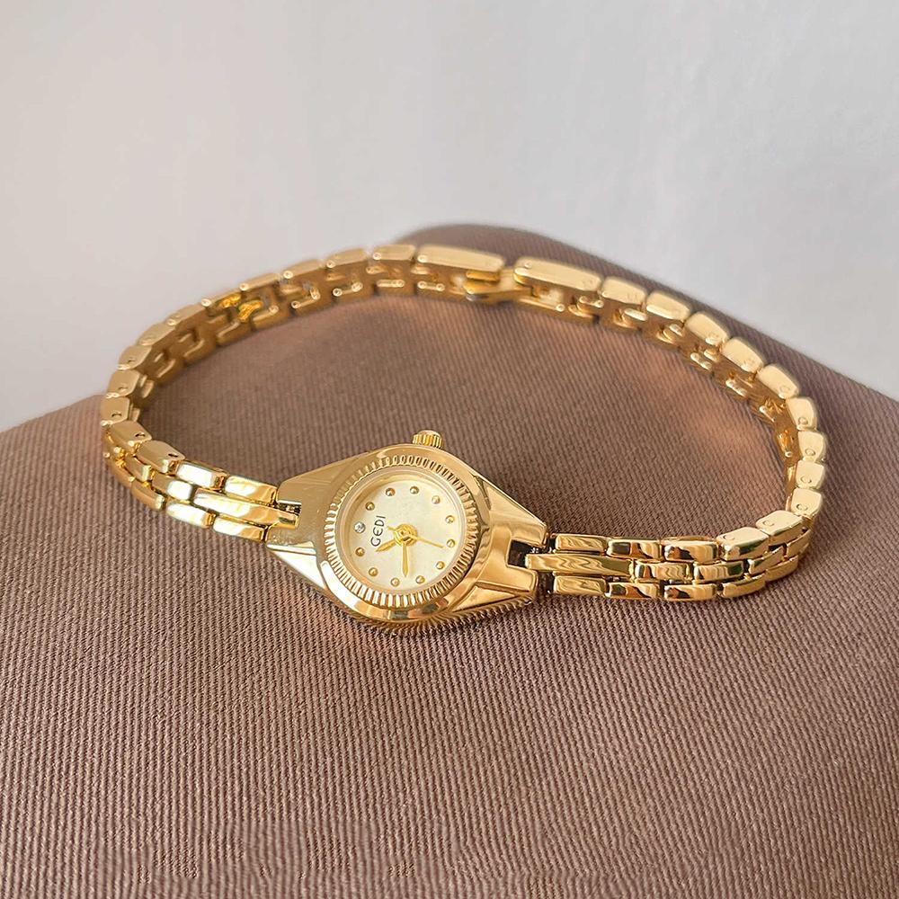 GEDI Vintage Women Watch Minimalist Gold Bracelet Ladies Watch Elegant Casual Small Round Quartz Wristwatch for Girlfriend