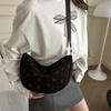 Strawberry Printing Shoulder Bag Popular Corduroy Sweet Women Crossbody Bag Student Pretty Shopping Travel Hobo Underarm Bag Quality