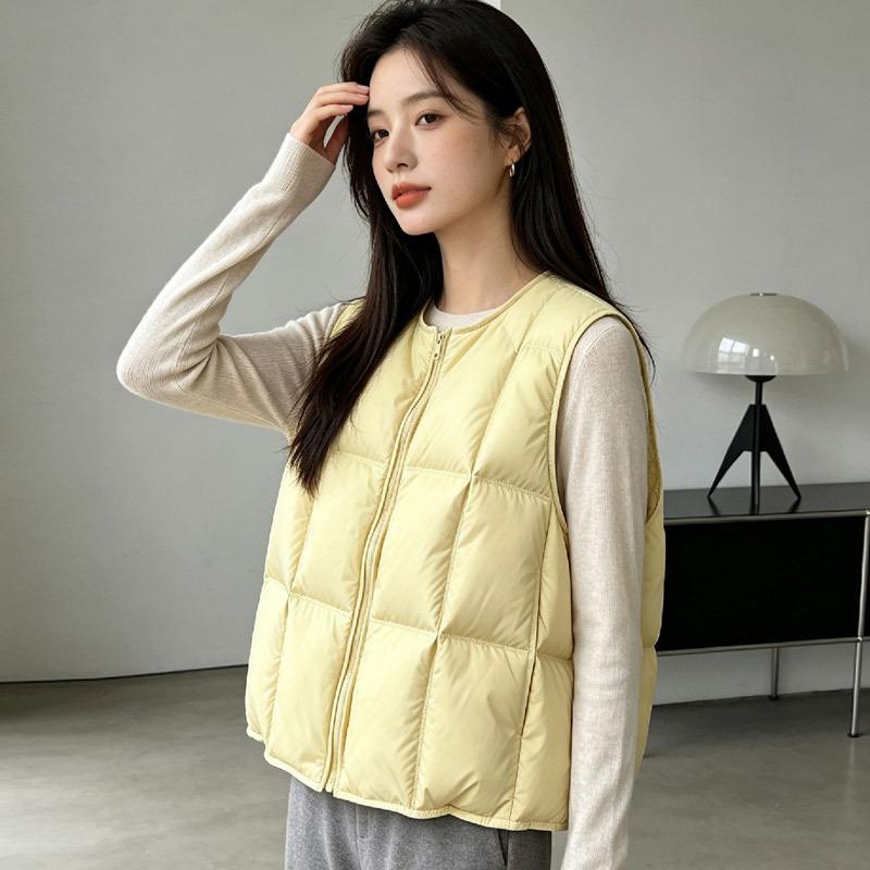 Light Down Vest Vest Women's Outer Wear Design Sense Winter Duck Down Jacket Vest Pinghu Large Size Casual Style