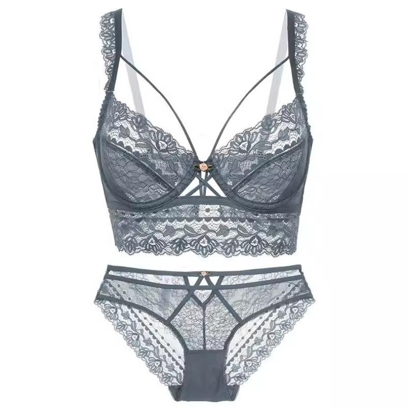French Style Lace Push-Up Bra With Thin Straps