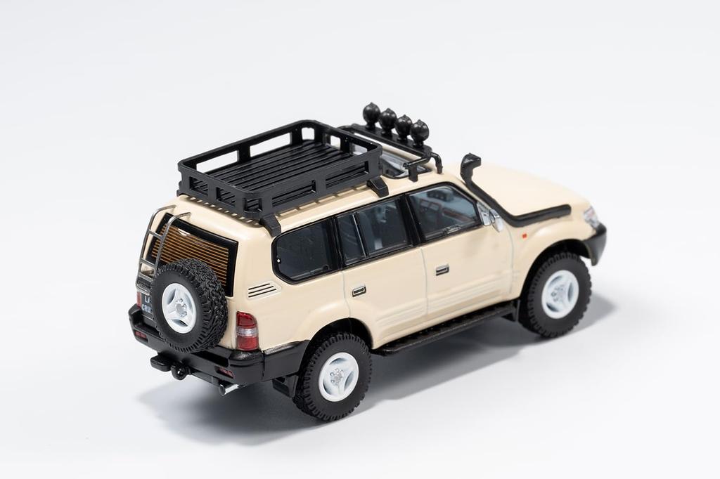 Gaincorp Products Toyota Land Cruiser Prado 90 LHD Retrofit Bej Produs finit 1/64