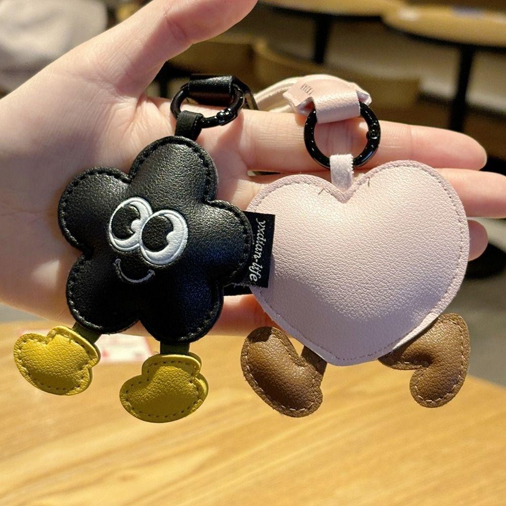 Big Eyes Leather Flower Pendant Cute Heart Pendant Keychain Kawaii Cartoon Keychain  Gift