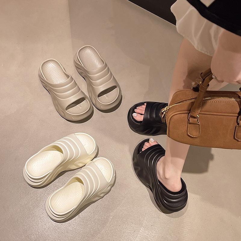 Women's Thick Sole Heightened Non-slip Wearing Comfortable and Non-tiring Slippers - EVA Beach Home Outdoor Sandals