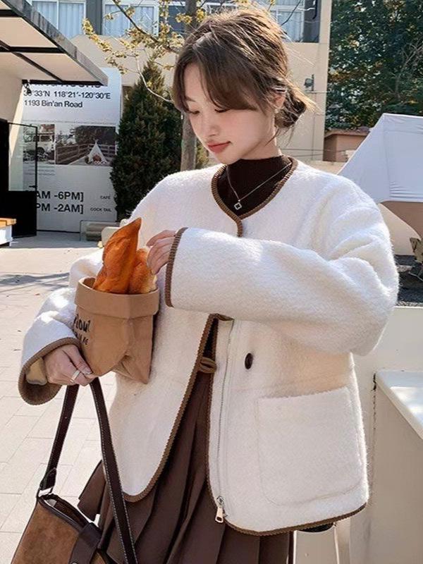 Women's 2025 French Style Retro Lambswool Long Sleeve Jacket - Winter Casual Versatile Top