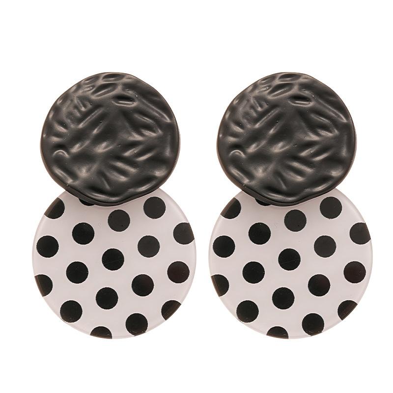 Retro acrylic black and white polka dots round silver needle stud earrings fashionable simple geometric temperament high sense earrings women