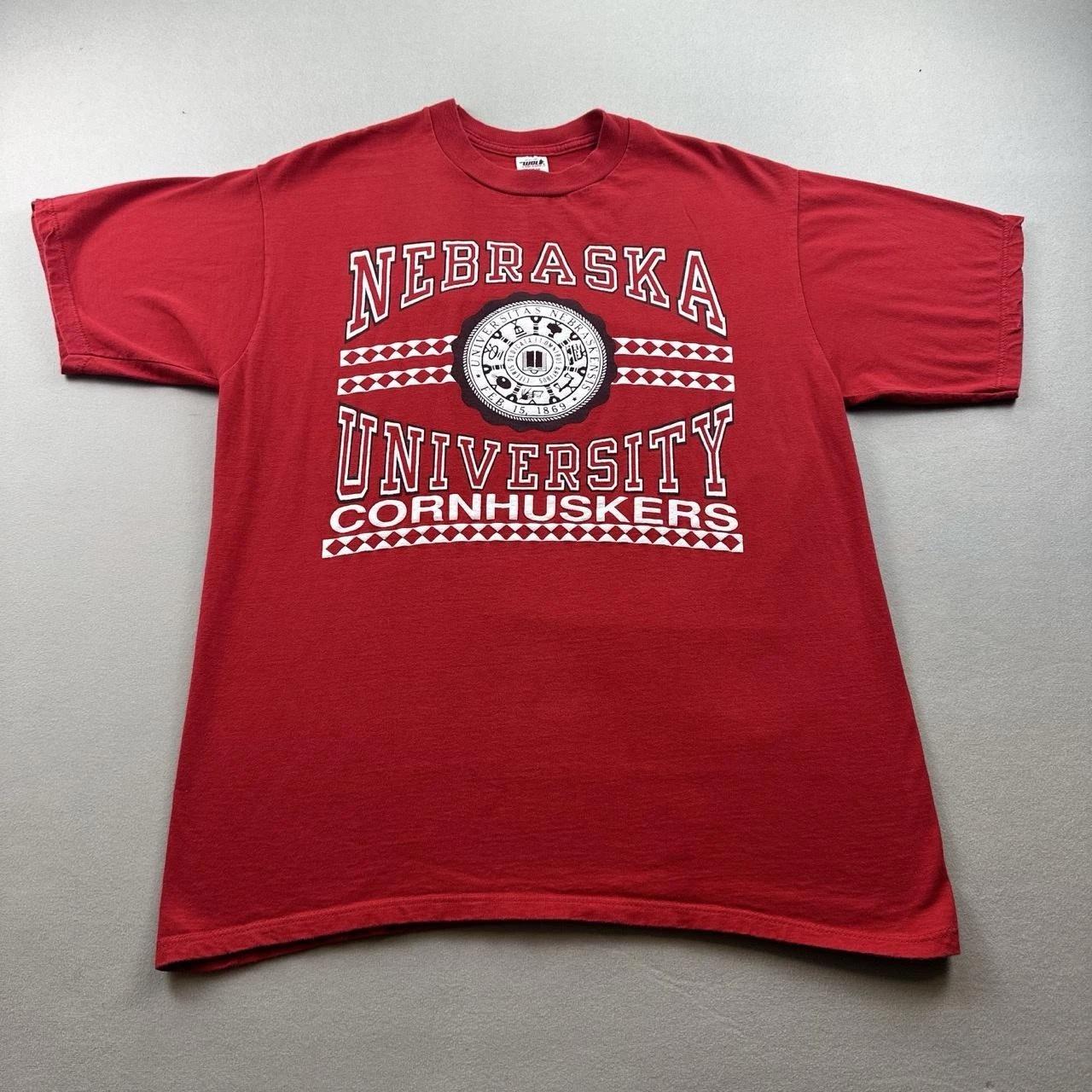 Vintage Nebraska Cornhuskers T-Shirt Mens Medium Red University College USA 90s S