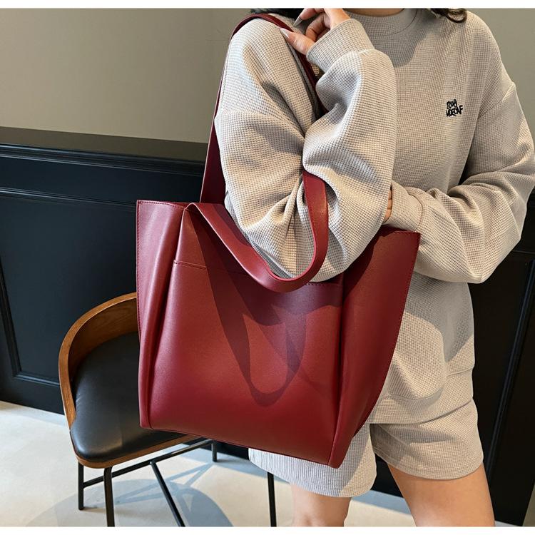Women's Bag Large Capacity Shoulder Bags High Quality PU Leather Handbags and Purse Female Retro Tote Bags