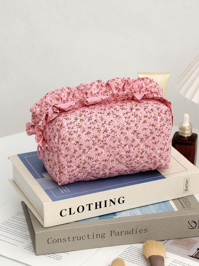 New Pink Bow Cherry Print Makeup Bag for Women Large Capacity Quilted Cosmetic Organizer Travel Toiletry Pouch Portable Wash Bag