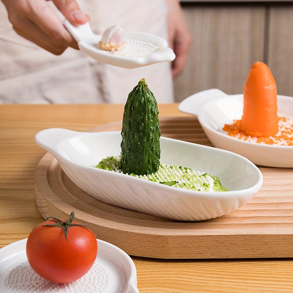1pc Elegant White Ceramic Manual Grinder with Handle , Handheld Kitchen Tool for Garlic, Ginger, Carrots, and More