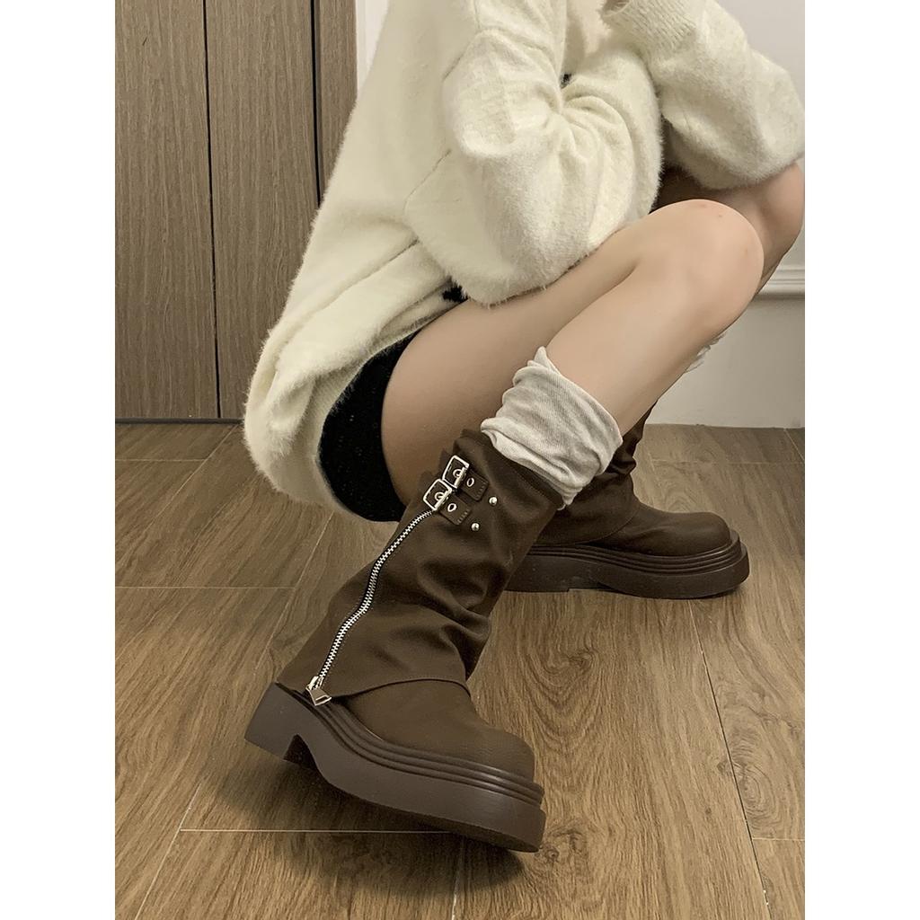 Explosive braune kleine Mann Western Cowboy Pile Stiefel mit dicker Sohle Damen 2025 neue Herbst dünne Retro kurze Stiefel