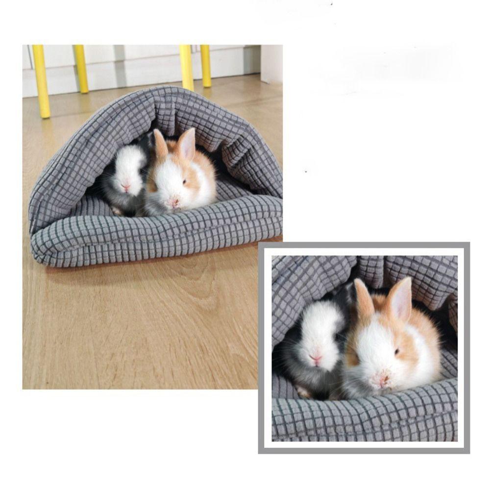 Semi-Enclosed Cat Sleeping Bag Warm Slipper Shape Guinea Pig Shelter Soft Large Capacity Hamster Cotton Nest Pet Shop