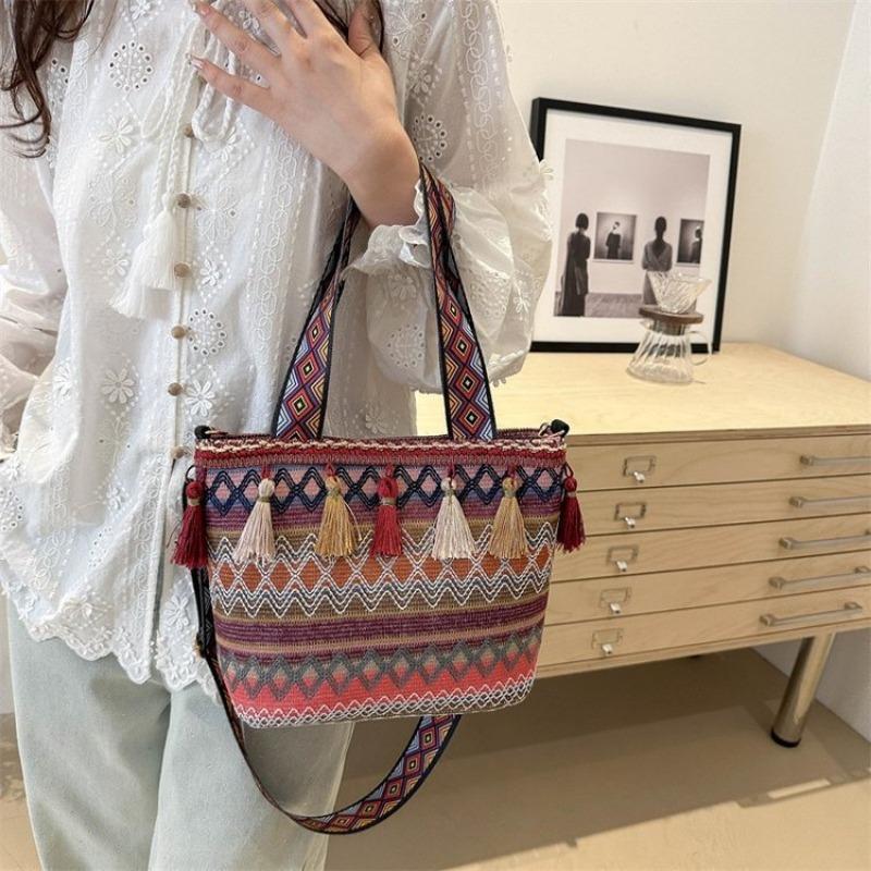 Trendy and Retro Crossbody Bag Summer Fringed Single-shoulder Women's Bag Large-capacity Tote Bag