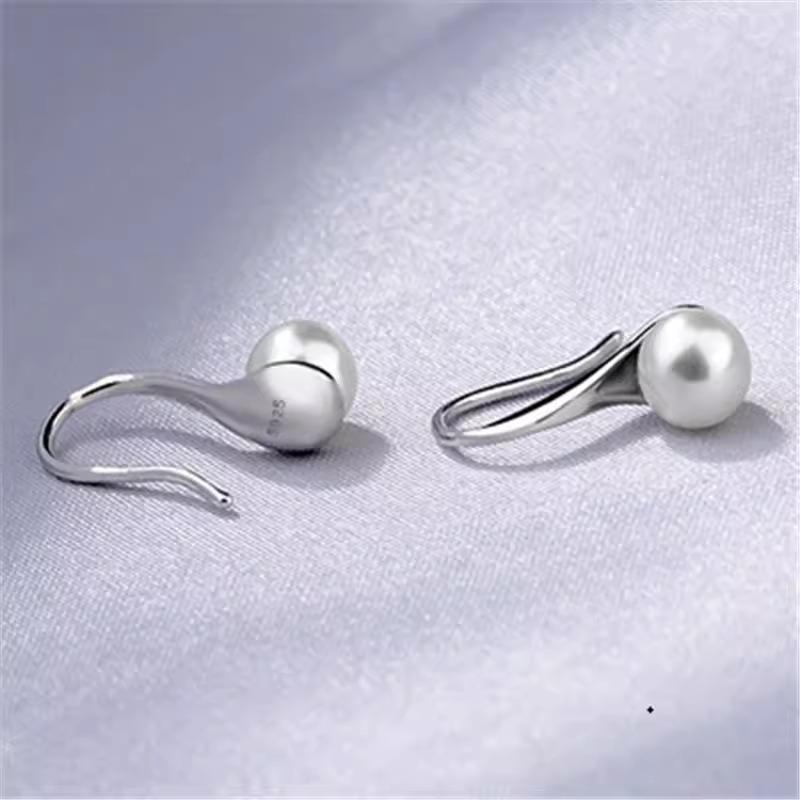 Pozytywne Okrągłe Perłowe Haczyki na Uszy Okrągła Perła 8-14mm Kolczyki Buty na Wysokim Obcasie Kształt Łyżki Prosty i Hojny Temperament Modne i Wszechstronne