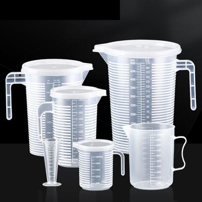 Large Capacity Graduated Measuring Cup Plastic Laboratory Beaker with Lid Kitchen Baking Transparent Mixing Cup with Handle
