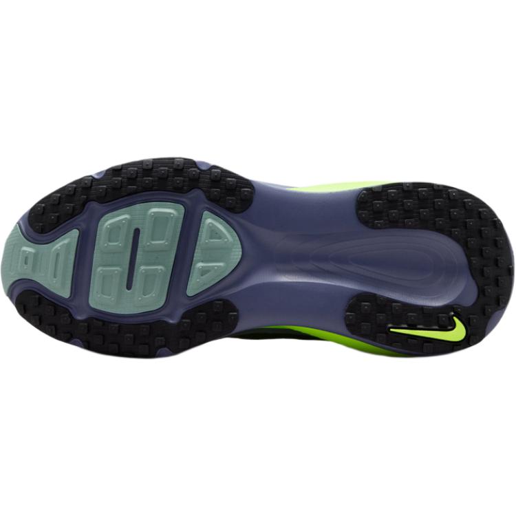 Nike Vomero 18 Comfortable Lightweight Trendy Low-Top Kids Running Shoes Kids Running Shoes Black Green HQ2157-300