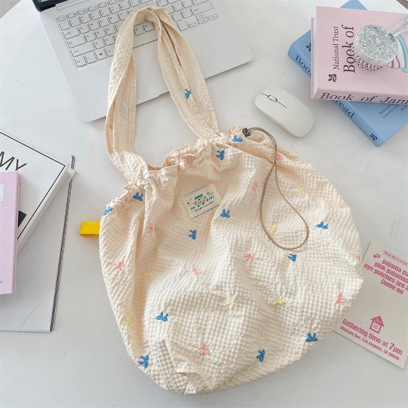 2 New Fresh Niche Design Bow Shoulder Bag Fashion Casual Underarm Bag Tote Bag