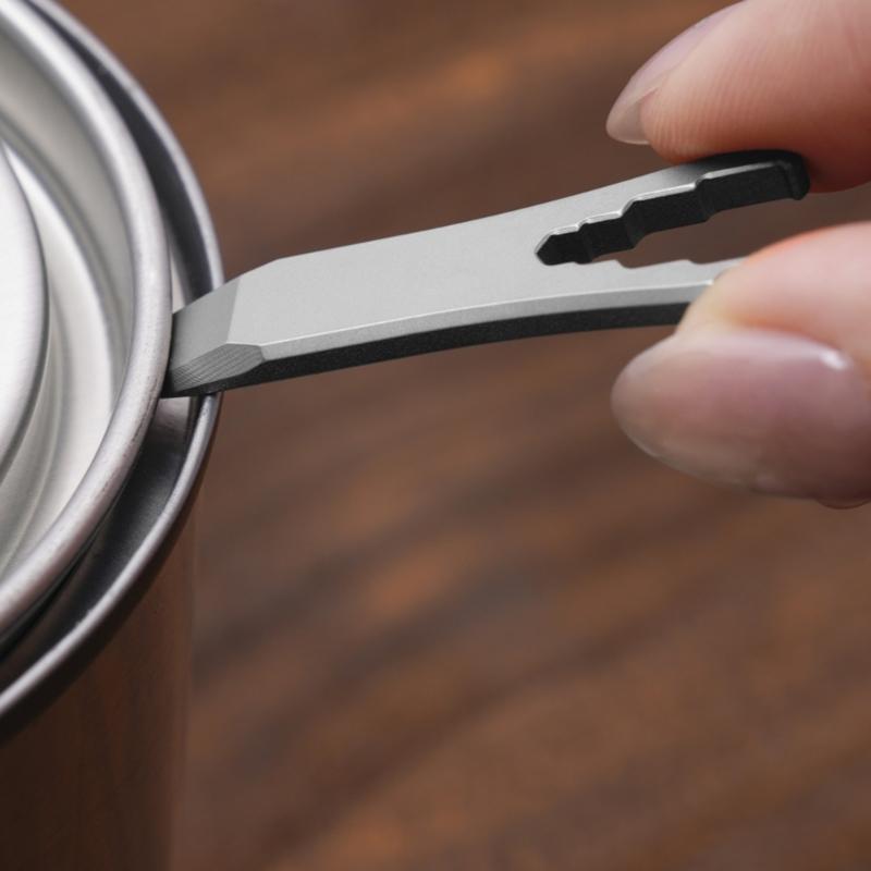 Metal Alloys Crowbars Bottle Opener Small Pry Bar Tool Keychains Pendants Outdoor Camping Tool Keyrchain Accessories