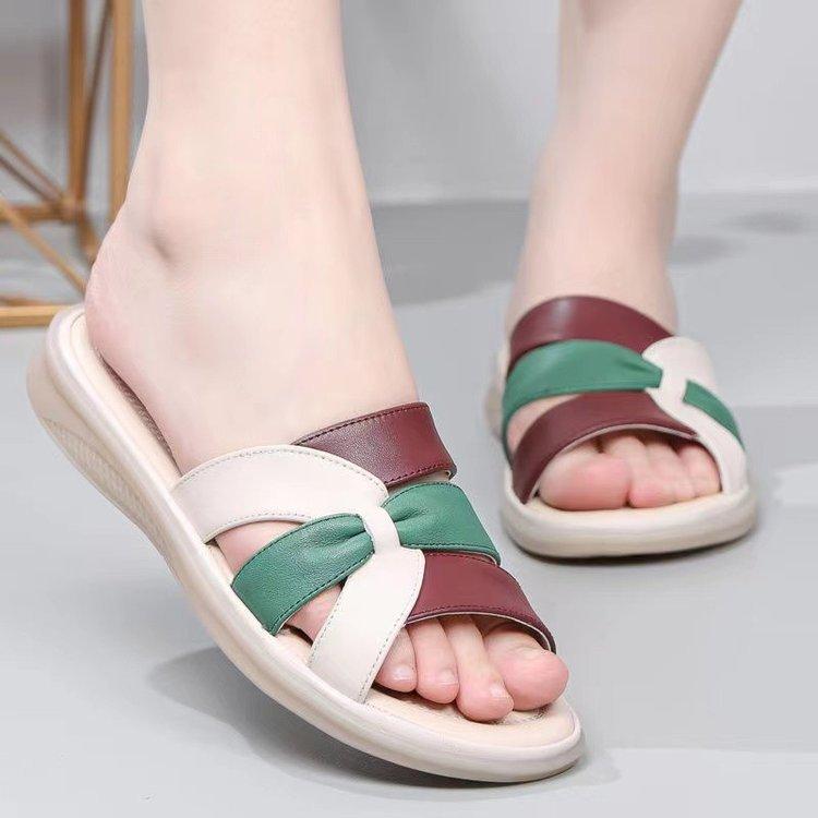 

Cool slippers women s outer wear 2025 summer new middle-aged and elderly mother shoes soft-soled non-slip women s shoes are not tired of feet slipper 40 зелёный
