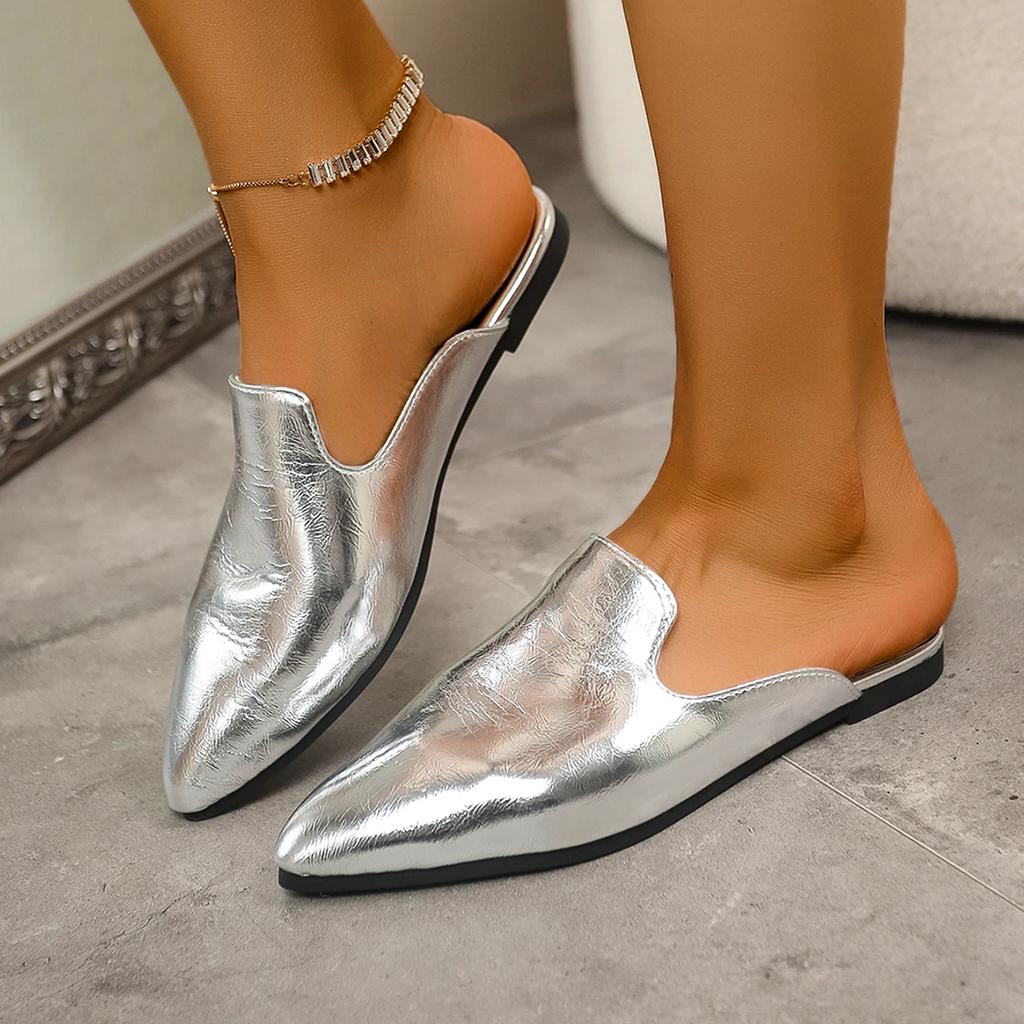 Summer Flat Shoes Women Closed Toe Slippers Slip on Mules Outdoor Sandals New Pointed Toe Light Slippers Causal Slides Women