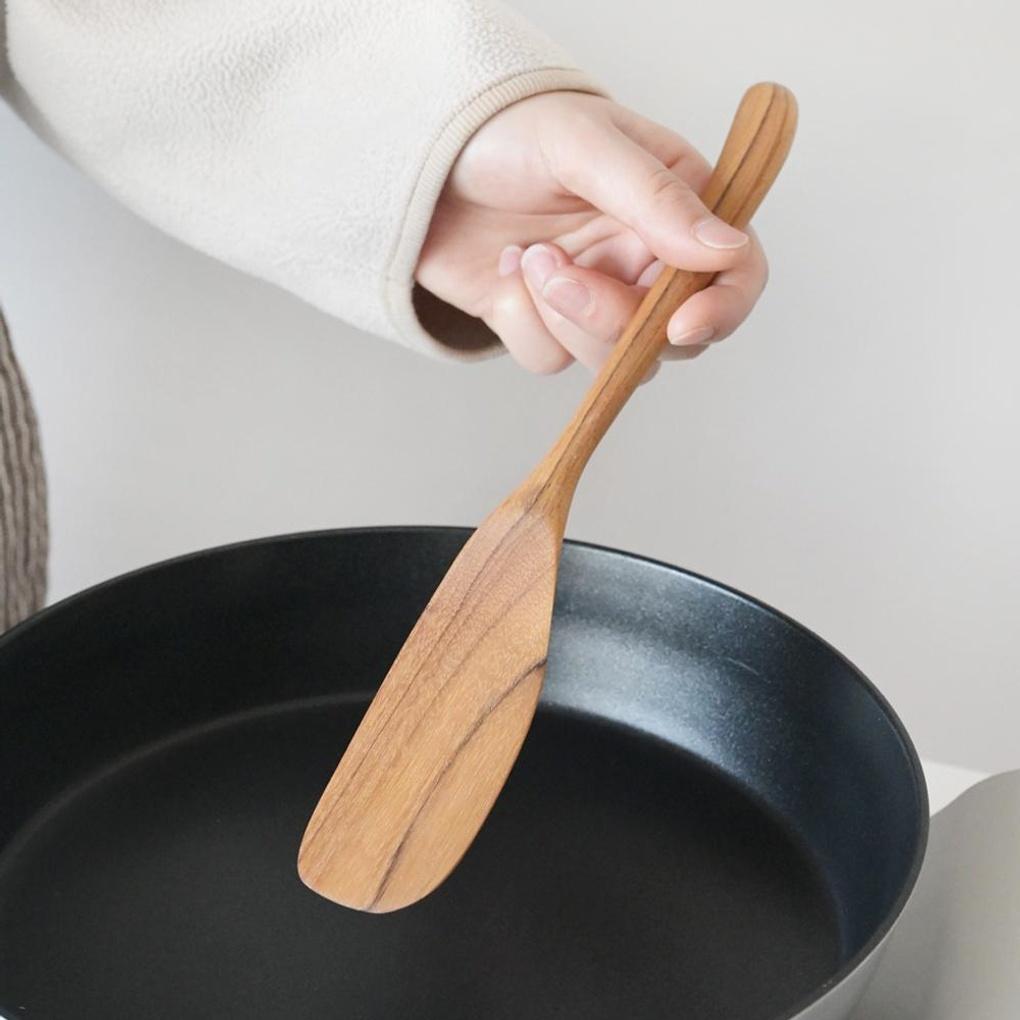 Ręcznie robiona drewniana teka łopatka do jajek